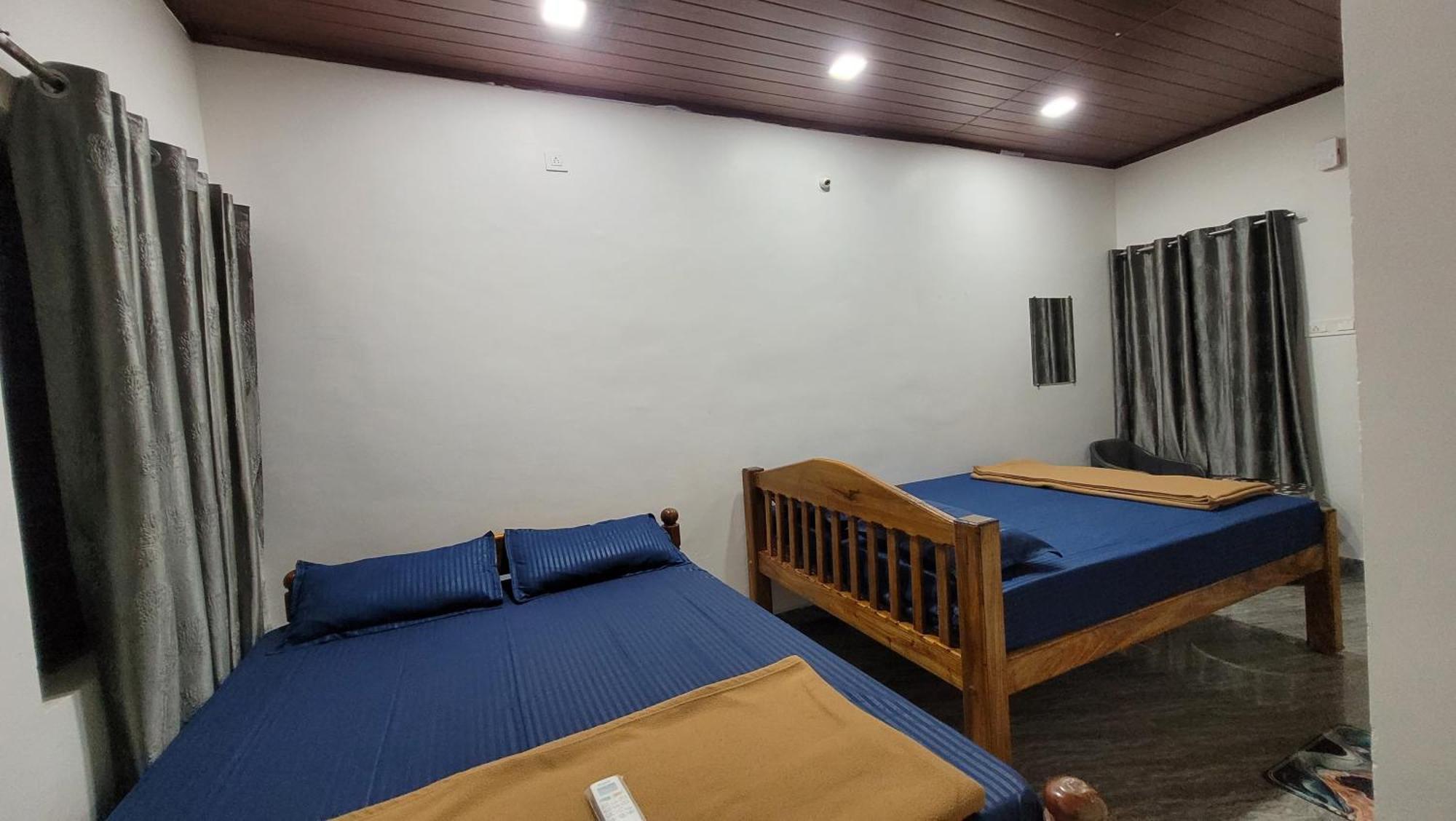 Hotel Golden Bright à Gokarna  Extérieur photo